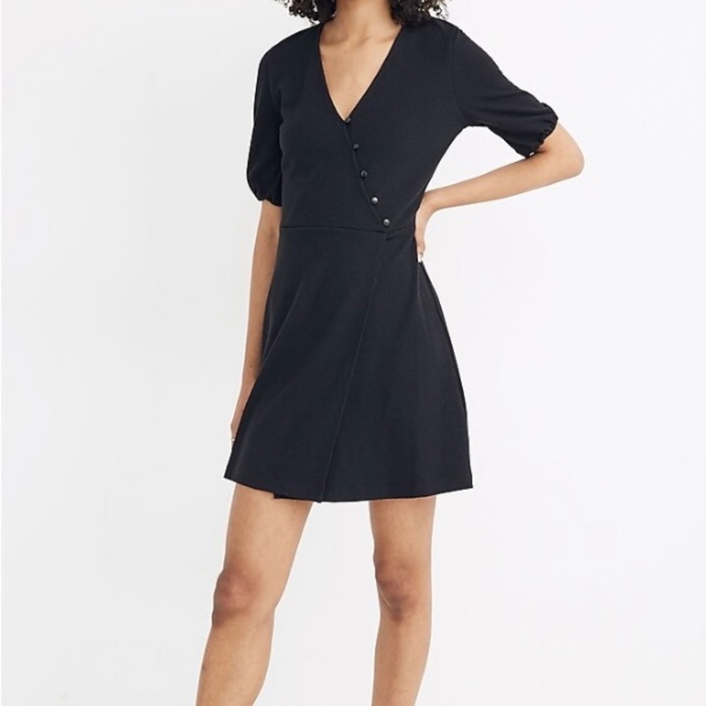 Madewell Cross- Front Button Dress - Picture 2 of 6